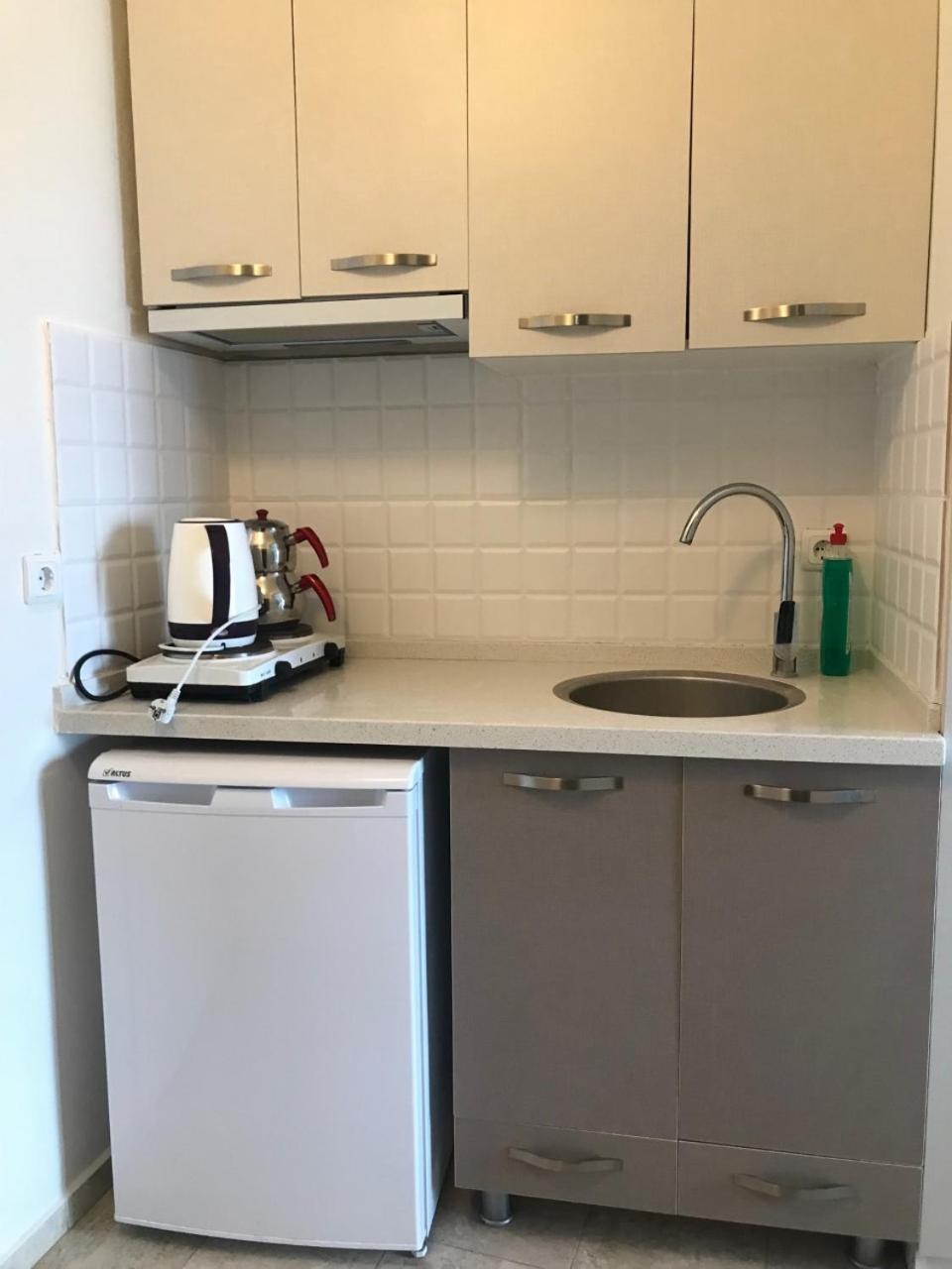 Can Apartments Турунч Екстериор снимка