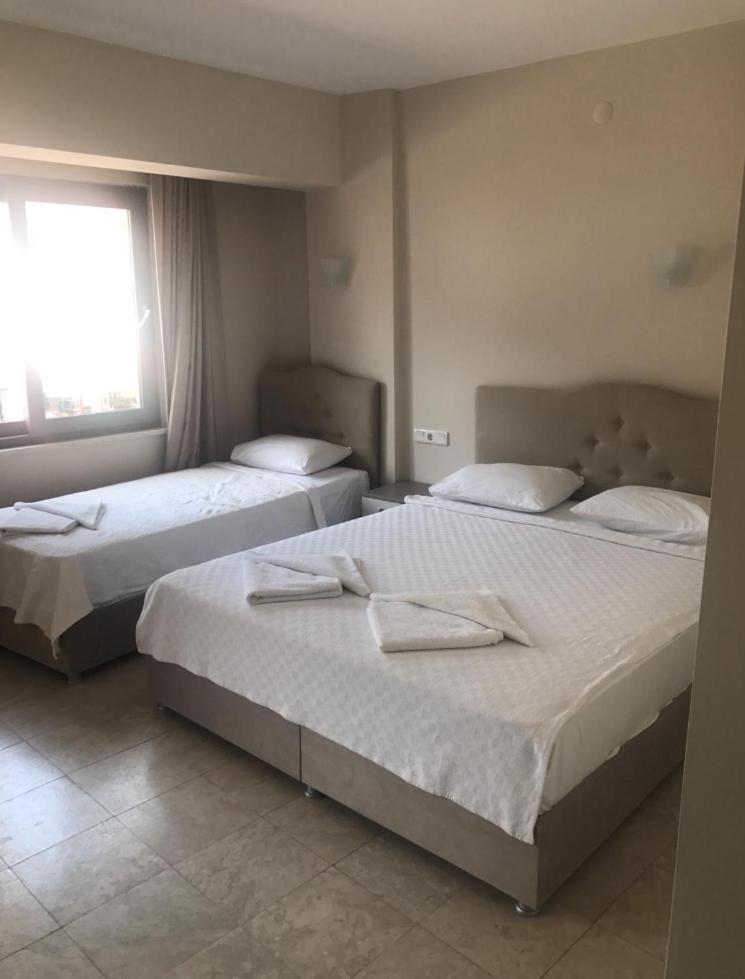 Can Apartments Турунч Екстериор снимка