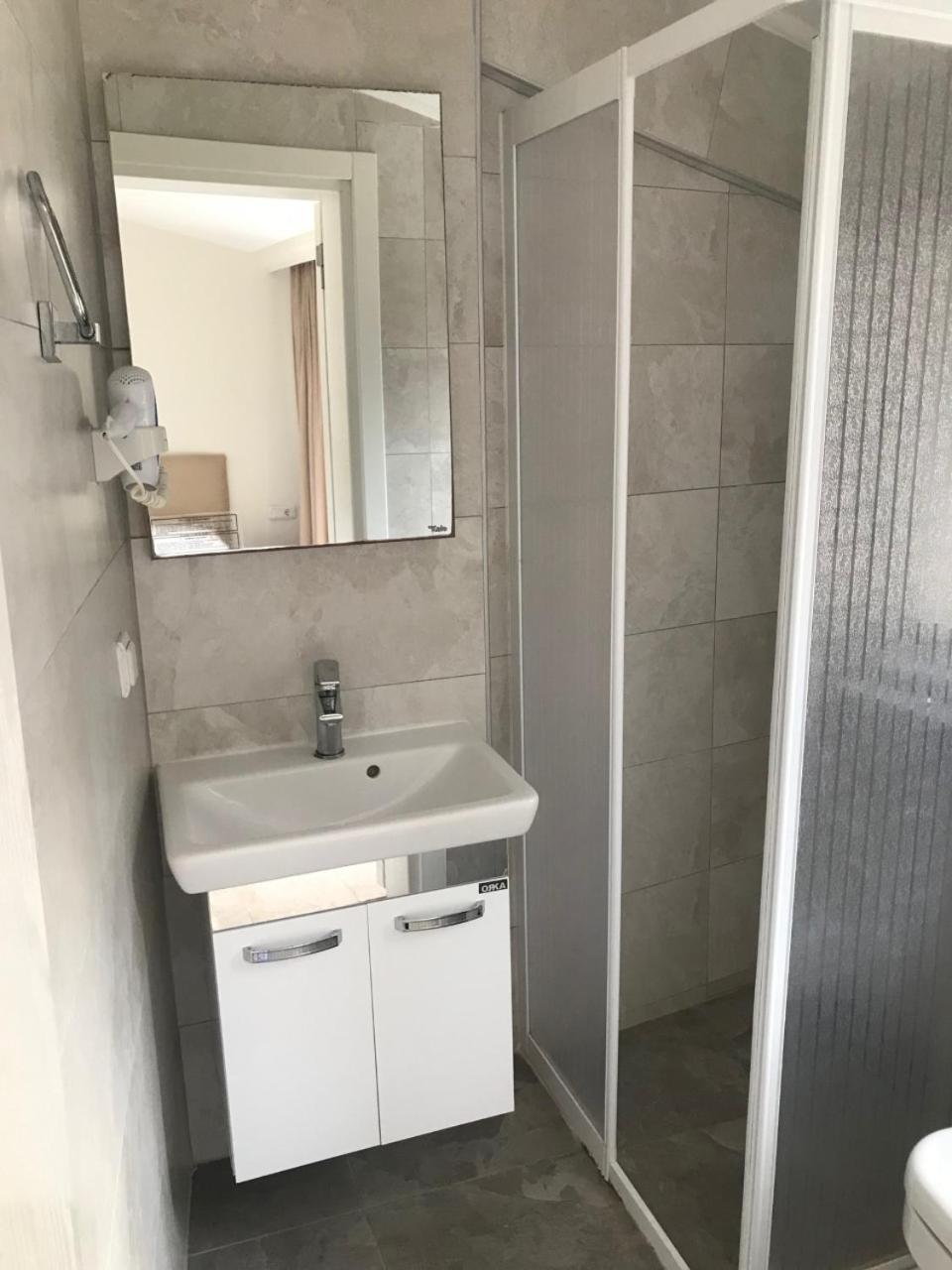 Can Apartments Турунч Екстериор снимка