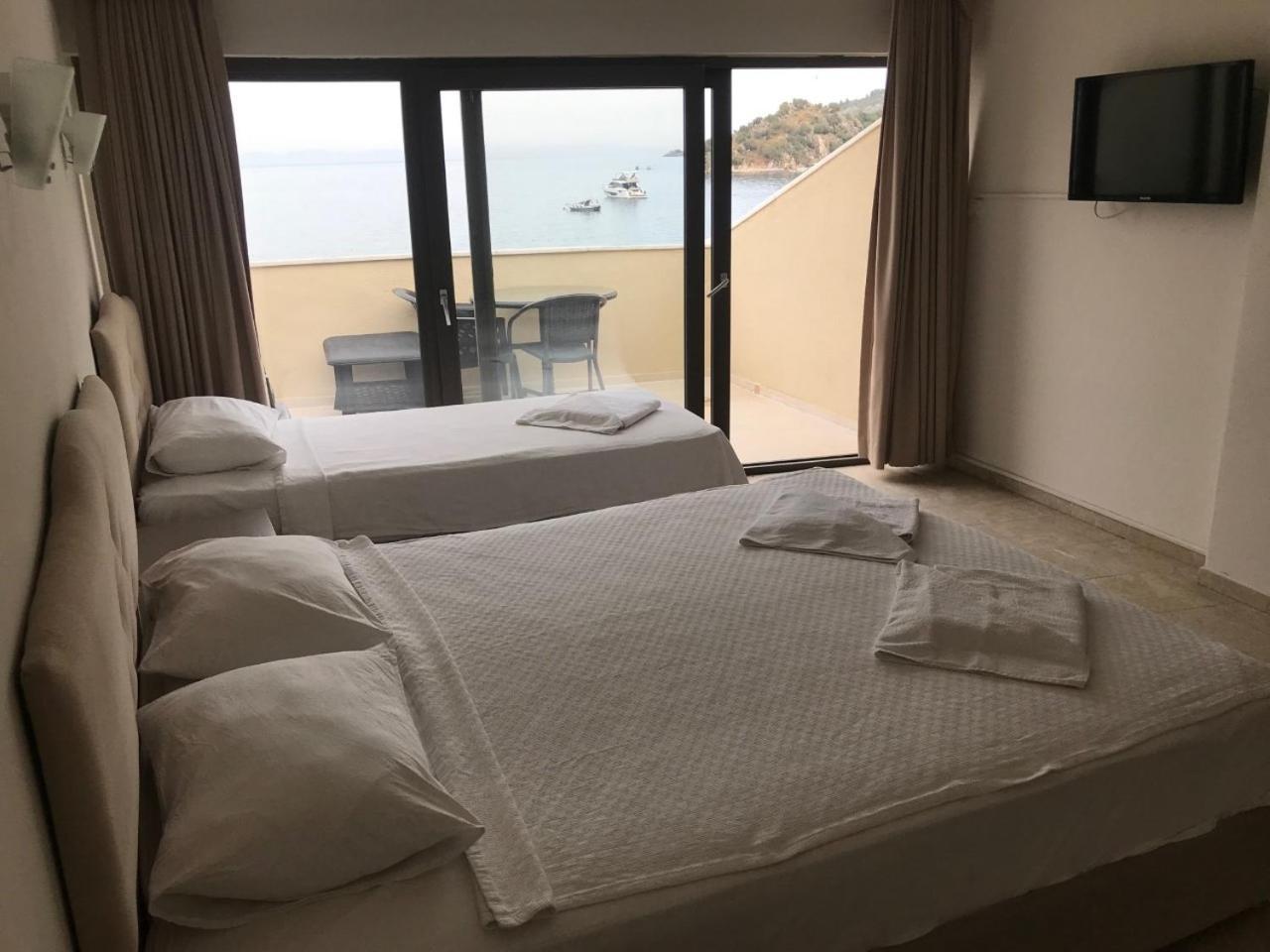 Can Apartments Турунч Екстериор снимка
